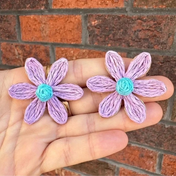 Anthropologie Bohemian Purple Boho Raffia Flower Earrings - Picture 5 of 7